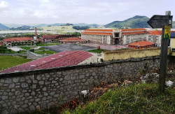 Los encarcelados que contrataron a un sicario amenazaron al juez para que archivara la querella de la víctima