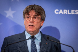 Los fiscales recuerdan a Puigdemont que el Gobierno "no manda" en la Fiscal&iacute;a, no se lo creen ni ellos, manda S&aacute;nchez