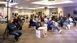 Los futbolistas piden contrato profesional y salario m&iacute;nimo para la nueva Primera RFEF