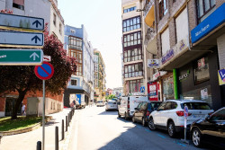  Los hosteleros exigen la regulación de los pisos turísticos, las áreas de autocaravanas y el botellón