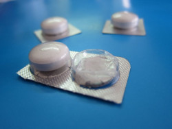 Los laboratorios suministran los medicamentos con su nuevo precio de referencia marcado por Sanidad desde hoy