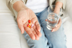 Los medicamentos con problemas de suministro caen en un 7% durante el segundo semestre de 2023, según la AEMPS