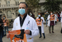 Los m&eacute;dicos insisten a Illa en la necesidad de abrir un di&aacute;logo con los profesionales sanitarios