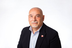 Los números 1 del PRC en Piélagos, Bezana y Miengo renuncian a su acta de concejal para renovar sus comités locales