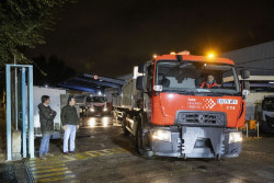 Los servicios municipales de limpieza y las gr&uacute;as de EMT Madrid se desplazan a Valencia