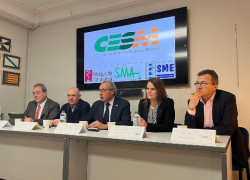 Los sindicatos médicos urgen a Sanidad a crear una categoría "específica y superior" para el personal médico