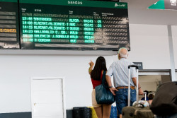 Los trenes de alta velocidad entre Madrid y Galicia ya funcionan