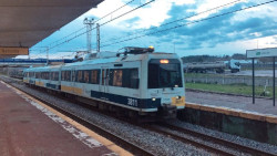 Los trenes de Cercan&iacute;as seguir&aacute;n siendo gratis en Cantabria aunque se suprima la medida en el resto del pa&iacute;s