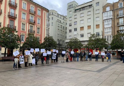 Los Vecinos de  Pombo-Cañadío-Ensanche, una vez más, protestan contra la alcaldesa Gema Igual por exceso de ruidos, de tráfico, suciedad y basuras
