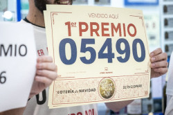 Loter&iacute;as paga m&aacute;s de 1.380 millones de euros en premios del sorteo de Navidad 2022 hasta el 28 de diciembre
