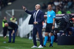 Luis de la Fuente: "Hay que mejorar muchas cosas para ser campeones de algo importante"