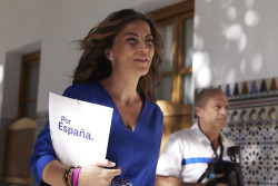 Macarena Olona "decide no competir contra Vox
