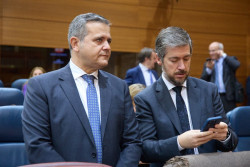 Madrid ve a Lobato "v&iacute;ctima de un sistema estalinista": "Es un saco de mierda lo que tenemos por parte del Gobierno"