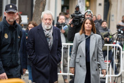 `MAR  rotundo, el Fiscal General del Estado, tiene que ser juzgado y condenado al igual que todo el entorno del presidente S&aacute;nchez que est&aacute; en el v&eacute;rtice de la trama corrupta