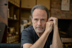 Marc Levy: "La única diferencia entre Putin y Hitler es que uno de los dos no ha creado campos de concentración"