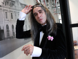 Mario Vaquerizo en contra de quitar banderas: "Ni la del Orgullo, ni la de Espa&ntilde;a"