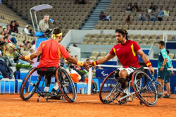 Mart&iacute;n de la Puente y Dani Caverzaschi ganan un bronce hist&oacute;rico en el tenis en silla