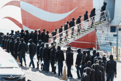 M&aacute;s de 30.400 migrantes han llegado en 2023 a Canarias, a punto de superar el dato de la `crisis de los cayucos` de 2006