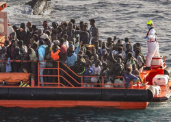 M&aacute;s de 60.000 migrantes han llegado en lo que va de a&ntilde;o de forma irregular a Espa&ntilde;a, 43.737 de ellos a Canarias
