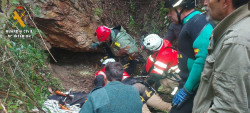 M&aacute;s de cien inmigrantes, 40 menores, acceden irregularmente a Ceuta 