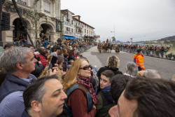 Miles de personas asisten a la Pasi&oacute;n Viviente de Castro Urdiales, que celebra su 40 aniversario