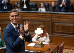 Militares retirados reclaman la destituci&oacute;n de S&aacute;nchez y convocar elecciones ante la "ausencia de democracia"
