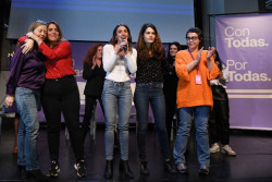 Montero, arropada por Podemos, defiende la ley `s&iacute; es s&iacute;` qu&eacute; esta poniendo a violadores y agresores sexuales en la calle
