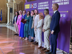 Montero se ofrece de nuevo a repetir como ministra de Igualdad, imaginamos para repetir otra Ley del Si es Si