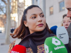Mouliáa no descarta que Errejón le echase algo en la copa y asegura que el político la tocó a pesar de que se negó