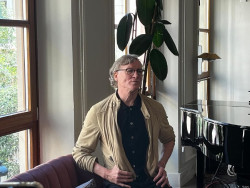 Nacho Duato llega a Madrid con su compañía: "Si tenemos un ministro que no sabe de artes escénicas, poco vamos a hacer"