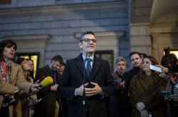 Ofensiva del PP contra Bola&ntilde;os en el Pleno del Congreso por extender la amnist&iacute;a al terrorismo y al delito de traici&oacute;n