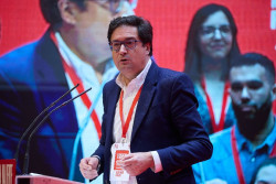 &Oacute;scar L&oacute;pez: "Orgullosos del sanchismo"