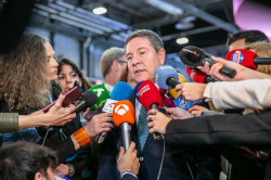 Page cree que el PSOE se encuentra "en el extrarradio" de la Constituci&oacute;n y afirma que no hay "terrorismo bueno y malo"