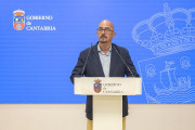 Pascual afirma que no hay "ning&uacute;n" consultorio cerrado en Cantabria, que cuenta con m&aacute;s del 95% de cobertura en el SUAP