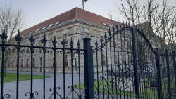 Piden 15 años al acusado de matar a su compañero de piso en Santander, que será juzgado la próxima semana