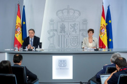 Planas asegura que el Gobierno "no est&aacute; contra la caza" y que ha recibido la felicitaci&oacute;n del sector por su estrategia