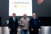 Planas entrega el premio Alimentos de Espa&ntilde;a a la Defensa del Producto al chef Jos&eacute; Gord&oacute;n (El Capricho)