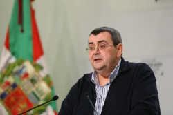 PNV dice que S&aacute;nchez  est&aacute;  de "chalaneo"  fiscal con "locas" reformas "por puro inter&eacute;s electoral"