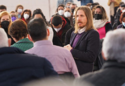 Podemos cree que el PSOE ha rectificado sobre la crisis de Ucrania y no habr&aacute; ruptura pesan m&aacute;s los sueldos recolocaciones y la moqueta de los despachos