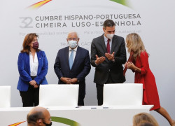 Primer encuentro entre Calvi&ntilde;o y Yolanda D&iacute;az tras la crisis