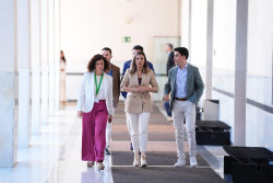 PSOE-A pide que Moreno no falte al Parlamento la pr&oacute;xima semana por asistir a la final que el Betis jugar&aacute; en Polonia