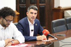 PSOE e IU reclaman a Igual parar la licitación de las obras del aparcamiento del Sardinero