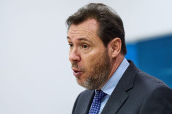 PUENTE llega a Cantabria para hacer declaraciones contra la presidenta de la comunidad de Madrid Ayuso