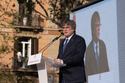 Puigdemont exige a S&aacute;nchez que se someta a una cuesti&oacute;n de confianza