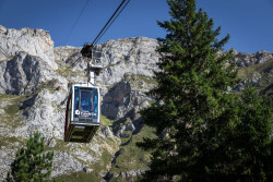 Reabre el telef&eacute;rico de Fuente D&eacute; pero no se pueden hacer rutas en la zona occidental de Picos