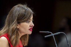 Rego quiere que los traslados de menores migrantes solos comiencen en agosto y denuncia "bloqueo" de las CCAA del PP