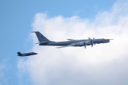 Reino Unido intercepta un avi&oacute;n de Rusia que se acerc&oacute; a uno de sus portaaeronaves en el mar de Noruega