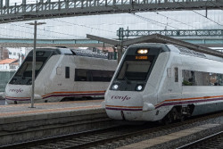 Renfe expide más de 40.000 abonos gratuitos en Cantabria para viajar en Cercanías y Media Distancia