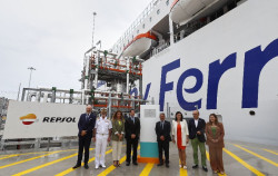 Repsol inaugura en Santander su segunda terminal de suministro de GNL para barcos