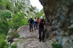  Rescatada una austriaca tras caer al agua en un barranco de Li&eacute;bana